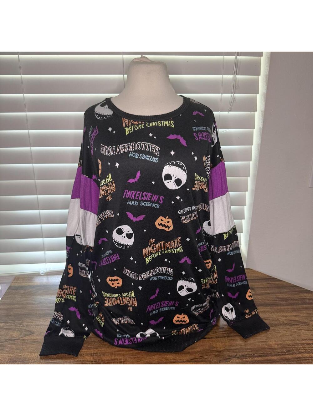 The Nightmare Before Christmas Long Sleeve Nightgown Size Large